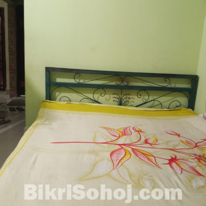 স্টীল খাট
